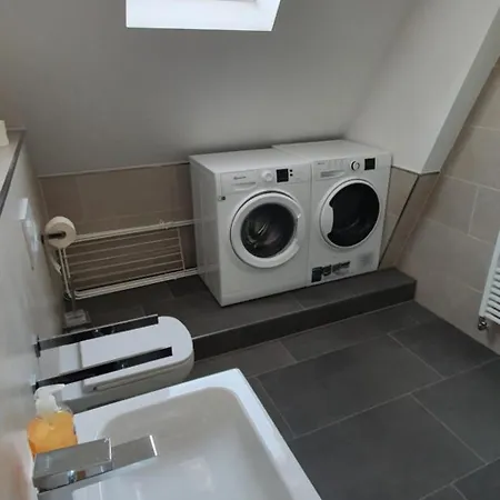 Haus Mit 8 Schlafzimmer, 30 Minuten Berlin Centrum Hohen Neuendorf